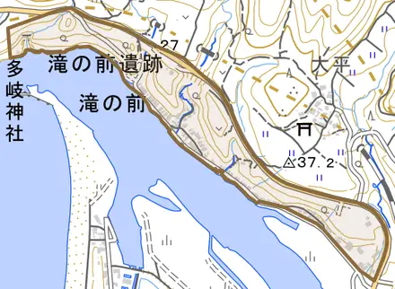 滝の前とその周辺の地図。町の範囲を重ねている
