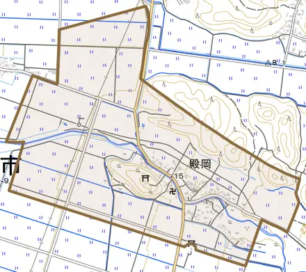 殿岡とその周辺の地図。町の範囲を重ねている