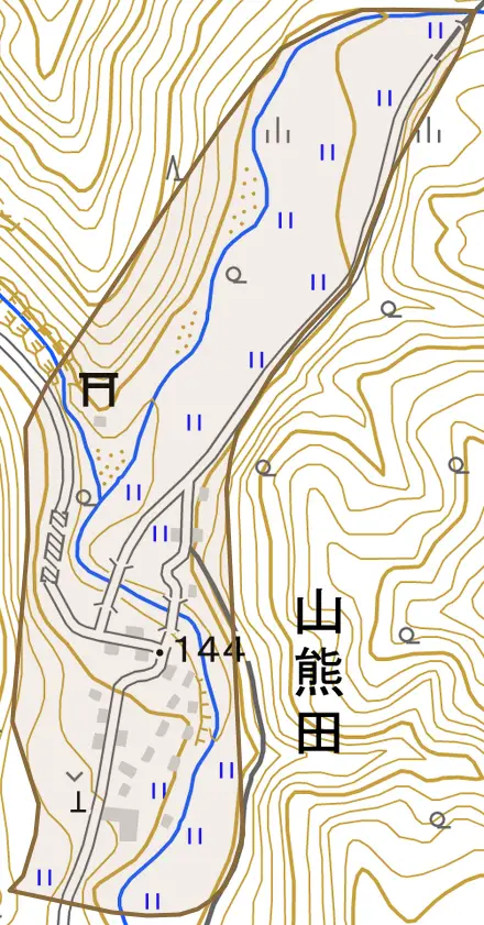 山熊田とその周辺の地図。町の範囲を重ねている