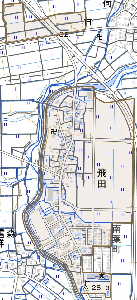 大字飛田とその周辺の地図。町の範囲を重ねている