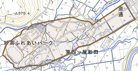 大字東四ツ屋新田とその周辺の地図。町の範囲を重ねている