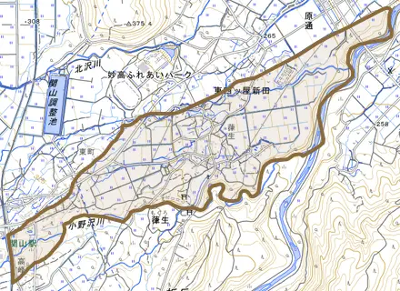 大字葎生とその周辺の地図。町の範囲を重ねている