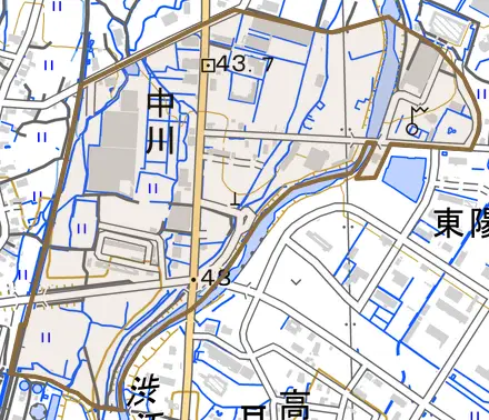 中川とその周辺の地図。町の範囲を重ねている