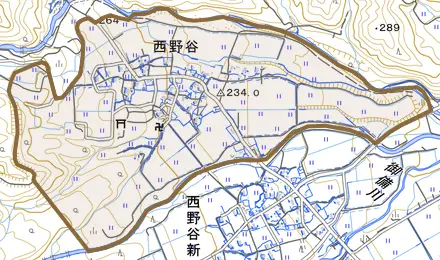 大字西野谷とその周辺の地図。町の範囲を重ねている