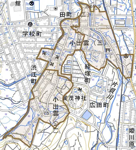 小出雲とその周辺の地図。町の範囲を重ねている
