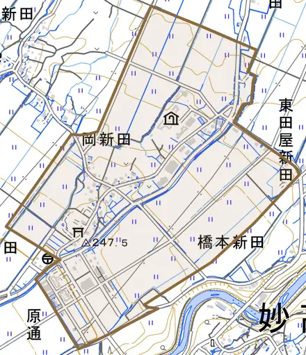 大字岡新田とその周辺の地図。町の範囲を重ねている