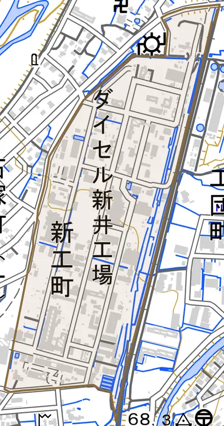 新工町とその周辺の地図。町の範囲を重ねている