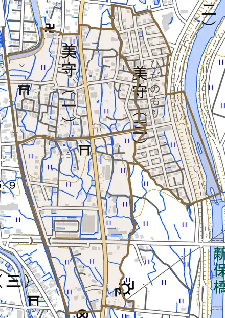 美守とその周辺の地図。町の範囲を重ねている