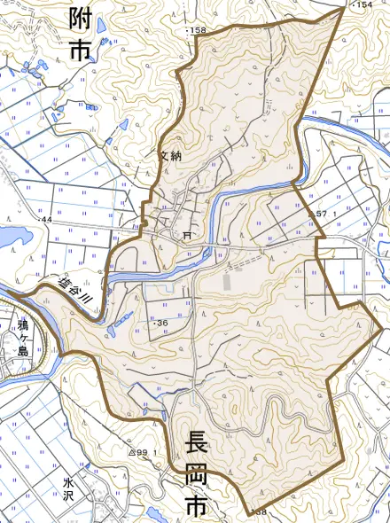 文納とその周辺の地図。町の範囲を重ねている