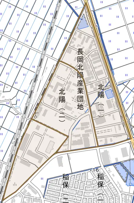北陽とその周辺の地図。町の範囲を重ねている