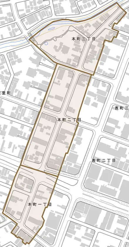 本町とその周辺の地図。町の範囲を重ねている