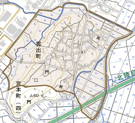 雲出町とその周辺の地図。町の範囲を重ねている