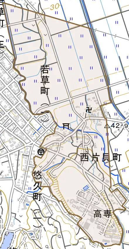 西片貝町とその周辺の地図。町の範囲を重ねている