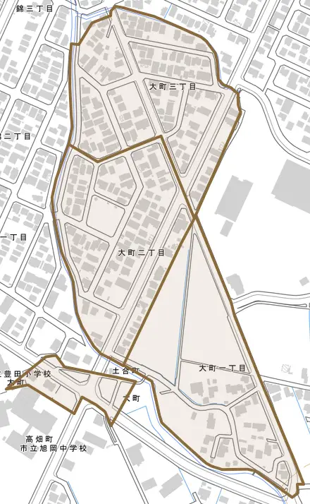 大町とその周辺の地図。町の範囲を重ねている