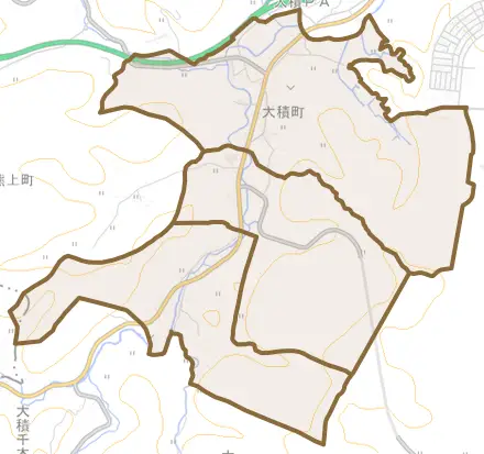 大積町とその周辺の地図。町の範囲を重ねている