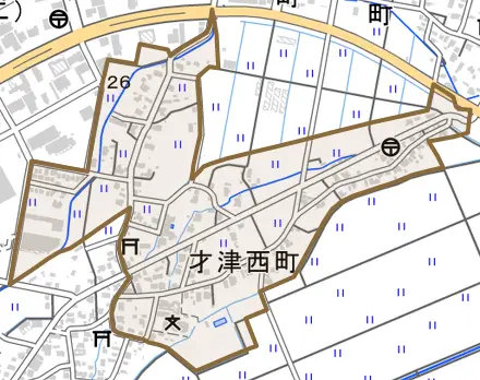 才津西町とその周辺の地図。町の範囲を重ねている
