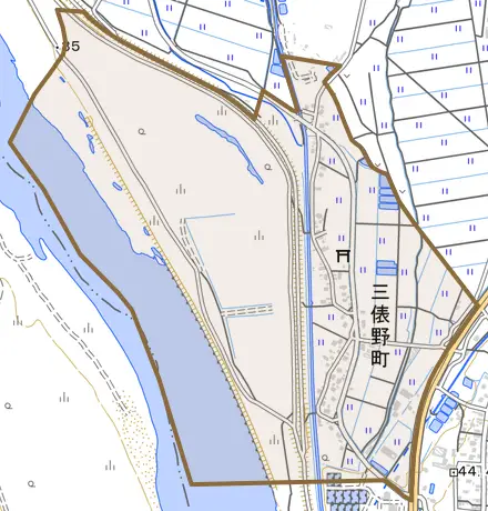 三俵野町とその周辺の地図。町の範囲を重ねている