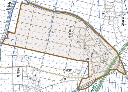 芹川町とその周辺の地図。町の範囲を重ねている