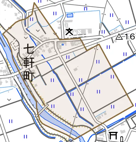 七軒町とその周辺の地図。町の範囲を重ねている