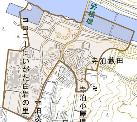寺泊藪田とその周辺の地図。町の範囲を重ねている