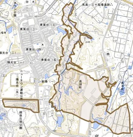 高頭町とその周辺の地図。町の範囲を重ねている