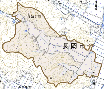 寺泊引岡とその周辺の地図。町の範囲を重ねている