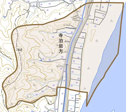 寺泊岩方とその周辺の地図。町の範囲を重ねている