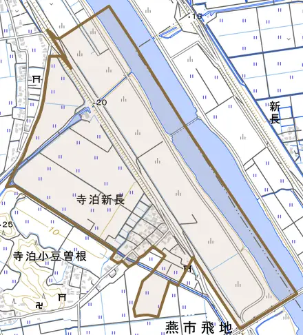 寺泊新長とその周辺の地図。町の範囲を重ねている