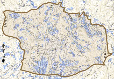 山古志虫亀とその周辺の地図。町の範囲を重ねている