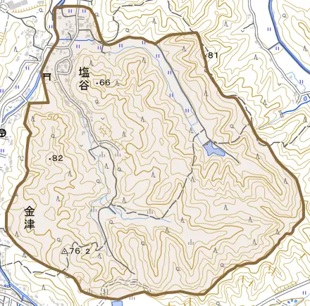 塩谷とその周辺の地図。町の範囲を重ねている