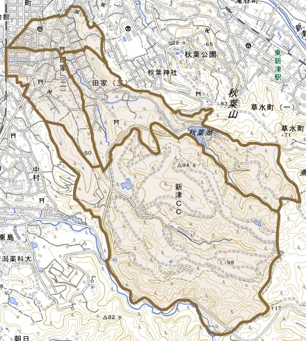 田家とその周辺の地図。町の範囲を重ねている