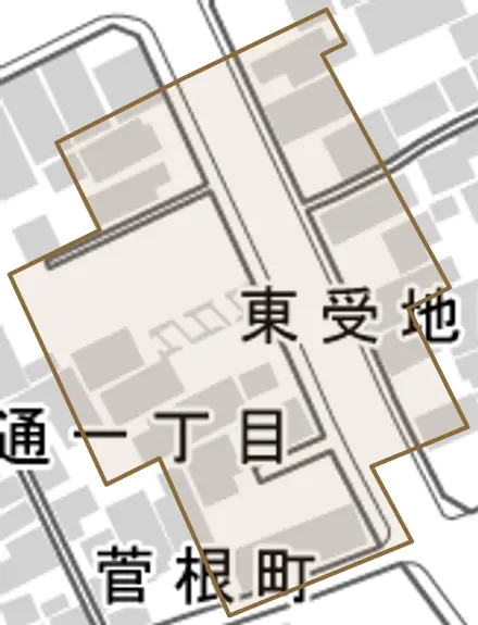 東受地町とその周辺の地図。町の範囲を重ねている
