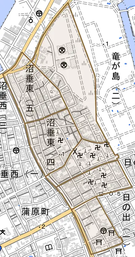 沼垂東とその周辺の地図。町の範囲を重ねている