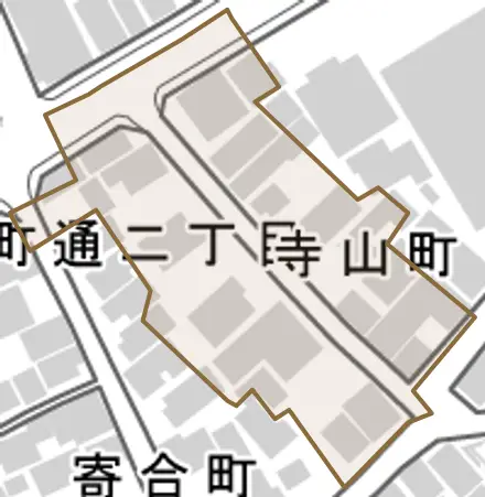 寺山町とその周辺の地図。町の範囲を重ねている