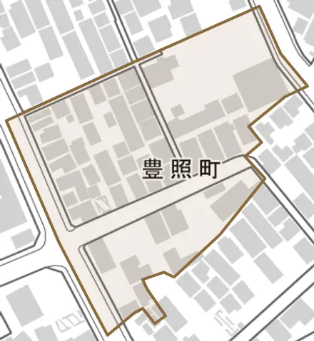 豊照町とその周辺の地図。町の範囲を重ねている