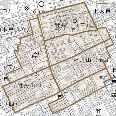 牡丹山とその周辺の地図。町の範囲を重ねている