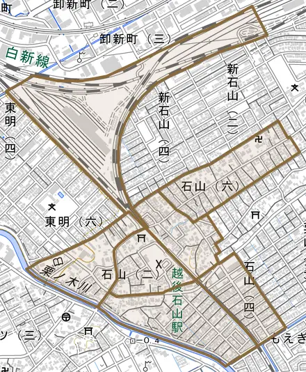 石山とその周辺の地図。町の範囲を重ねている