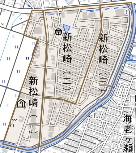 新松崎とその周辺の地図。町の範囲を重ねている