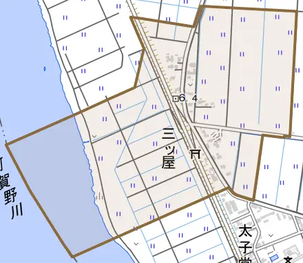 三ツ屋とその周辺の地図。町の範囲を重ねている