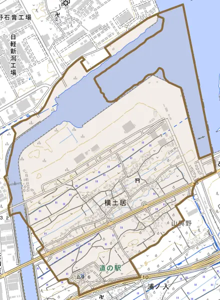 横土居とその周辺の地図。町の範囲を重ねている