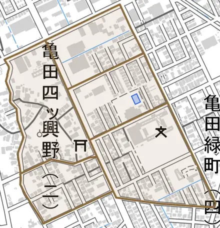 亀田四ツ興野とその周辺の地図。町の範囲を重ねている