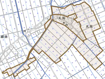 丸潟とその周辺の地図。町の範囲を重ねている