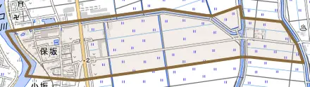 保坂とその周辺の地図。町の範囲を重ねている