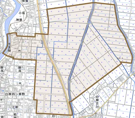 十五間とその周辺の地図。町の範囲を重ねている