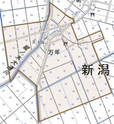 万年とその周辺の地図。町の範囲を重ねている