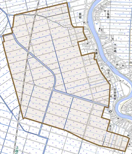 七穂とその周辺の地図。町の範囲を重ねている