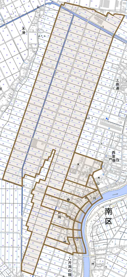 月潟とその周辺の地図。町の範囲を重ねている