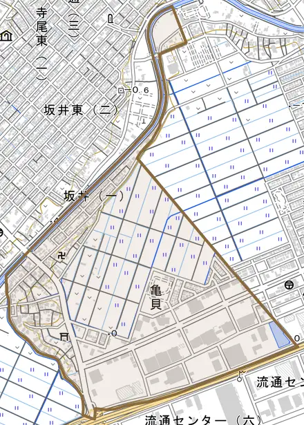 亀貝とその周辺の地図。町の範囲を重ねている