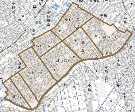 小針とその周辺の地図。町の範囲を重ねている