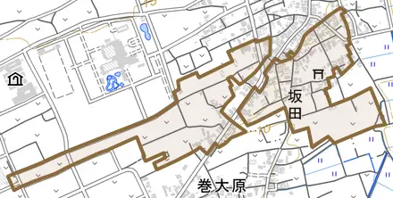坂田とその周辺の地図。町の範囲を重ねている